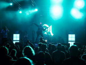 Alternight-deuskinphotography-070226-7