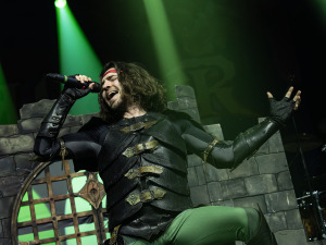 Gloryhammer-TrollsLegendes26-11