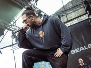 IceSealedEyes-deuskinphotography-070226-5