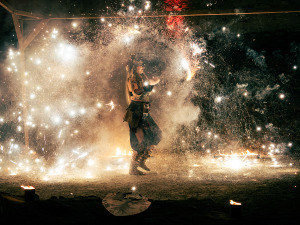 SpectacleFeu-Kave26-DeuskinPhoto-19